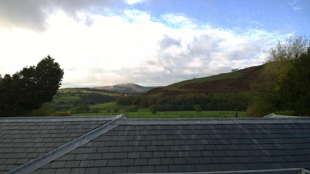 Plas Dolguog Hotel Machynlleth Room photo