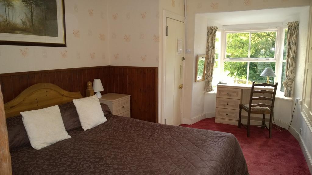 Plas Dolguog Hotel Machynlleth Room photo